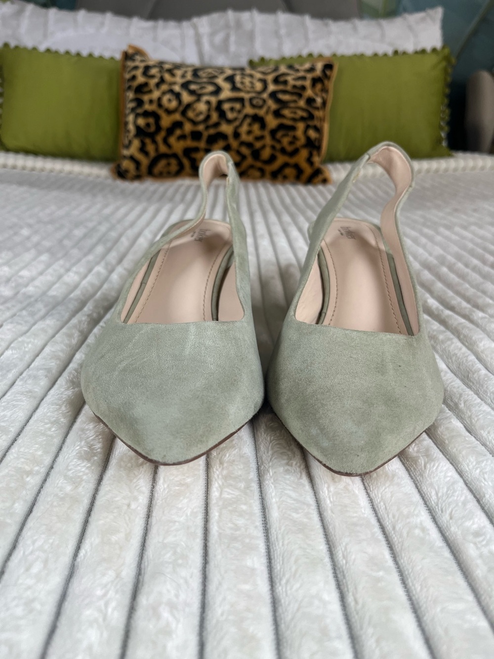 Botkier Shayla Slingback Block Heel Pumps in Sage Green Suede Size 9 - Picture 10 of 11